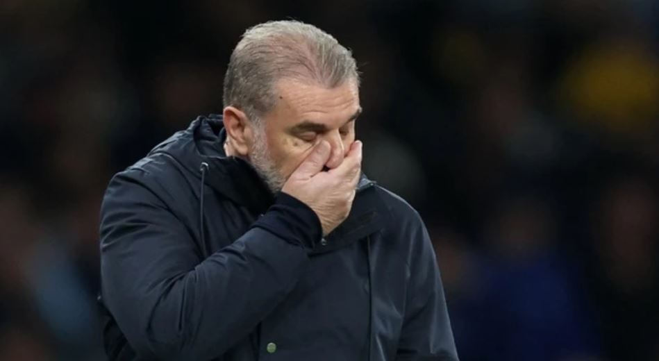 Báo chí Croatia tiết lộ Tudor vắng họp báo sau trận thua vì bố ông qua đời